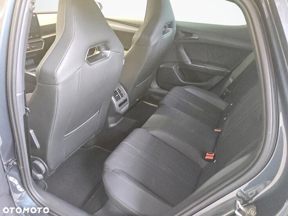Cupra Leon 2.0 TSI VZ DSG - 5