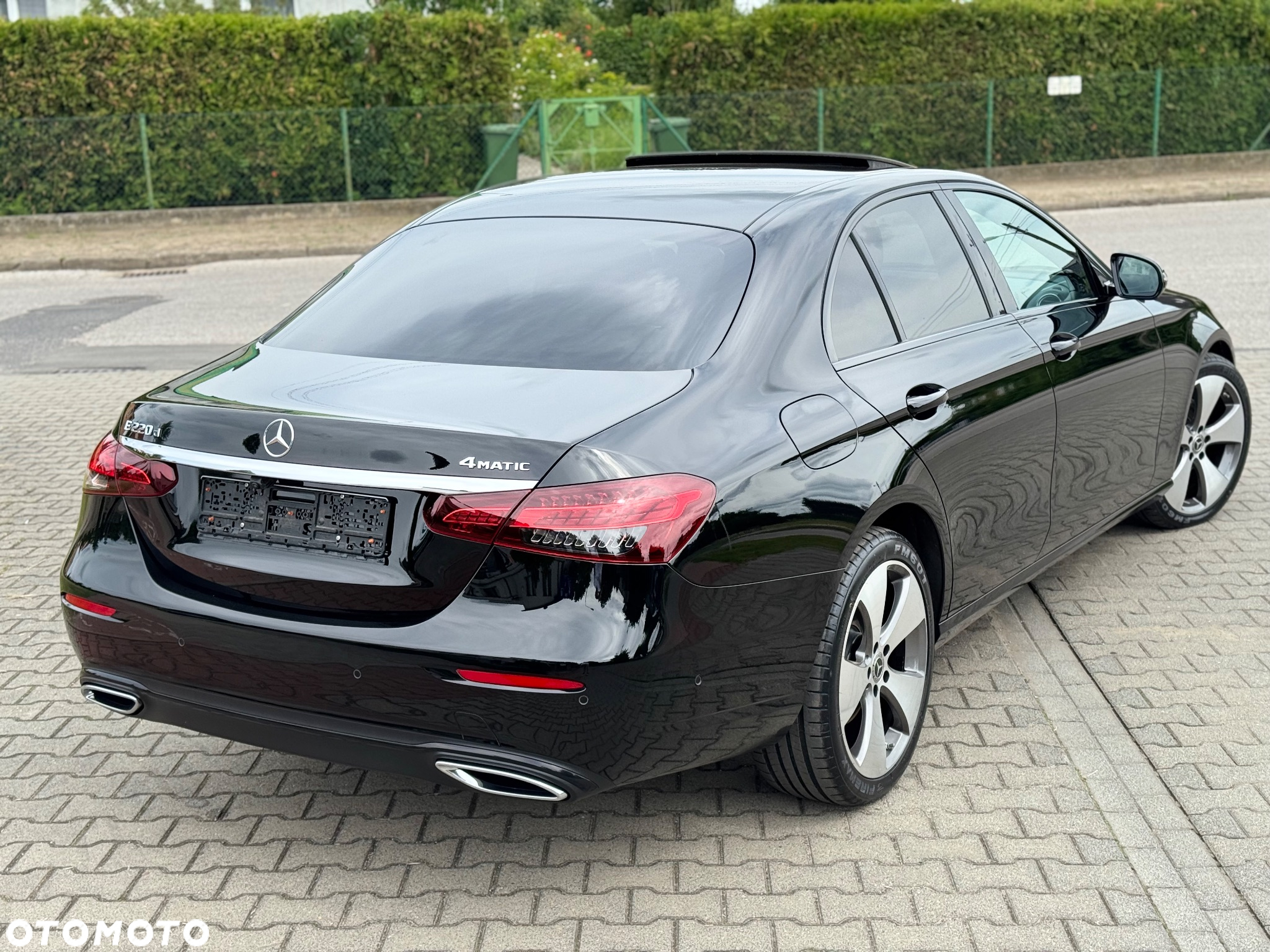 Mercedes-Benz Klasa E - 19
