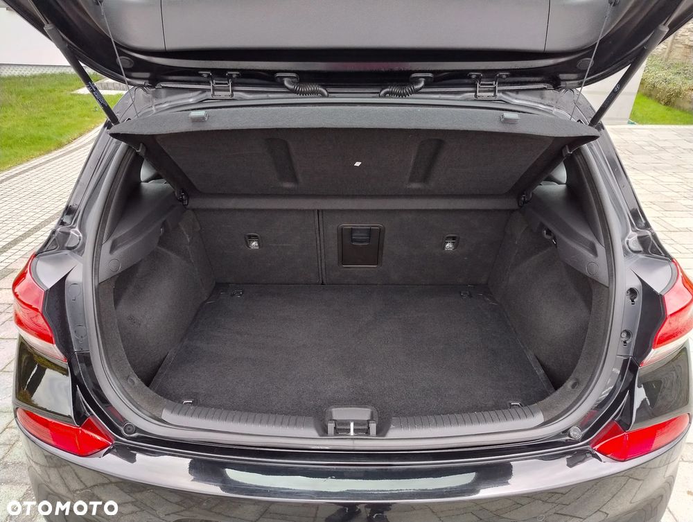 Hyundai i30 - 16