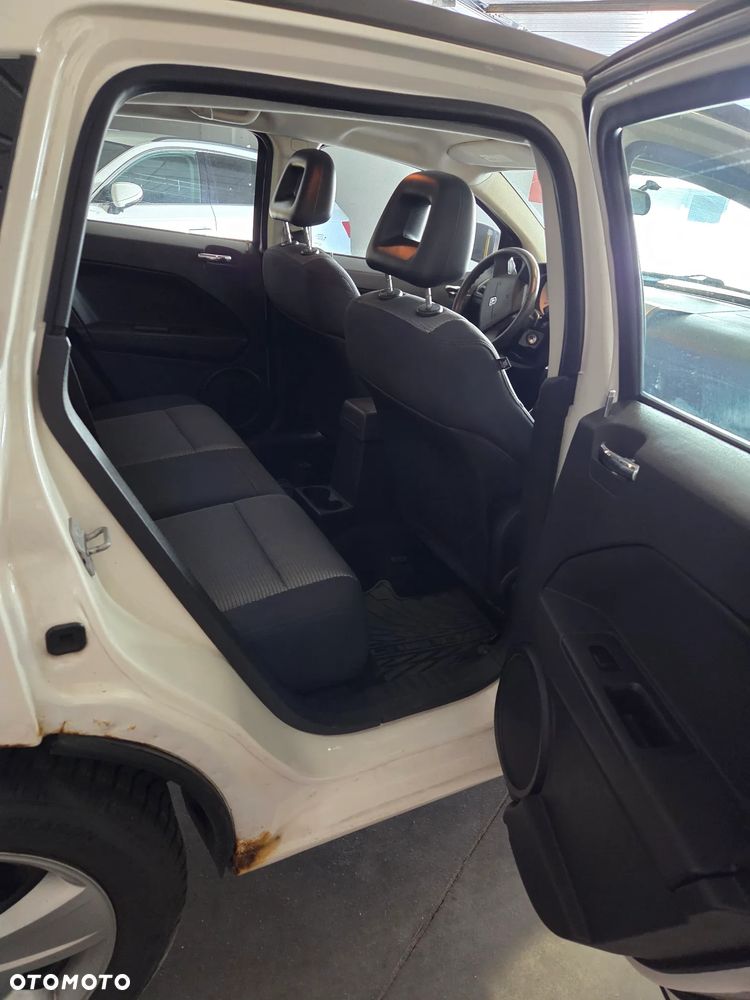 Dodge Caliber 1.8 S - 8