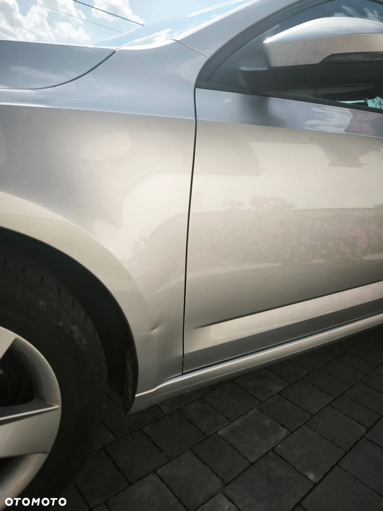 Skoda Octavia 1.4 TSI Ambition - 4