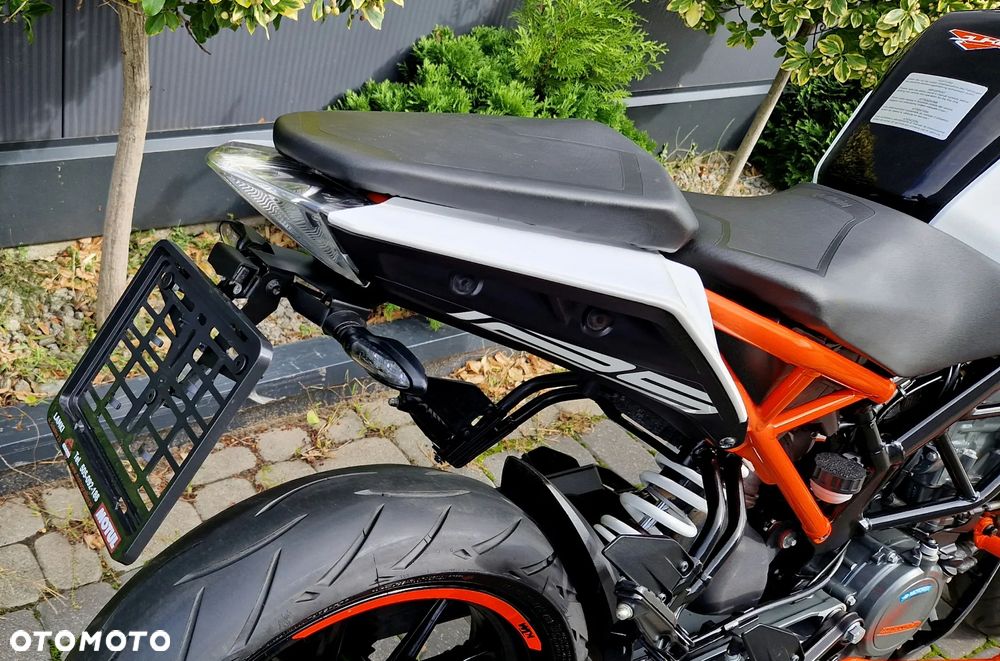 KTM Duke - 21