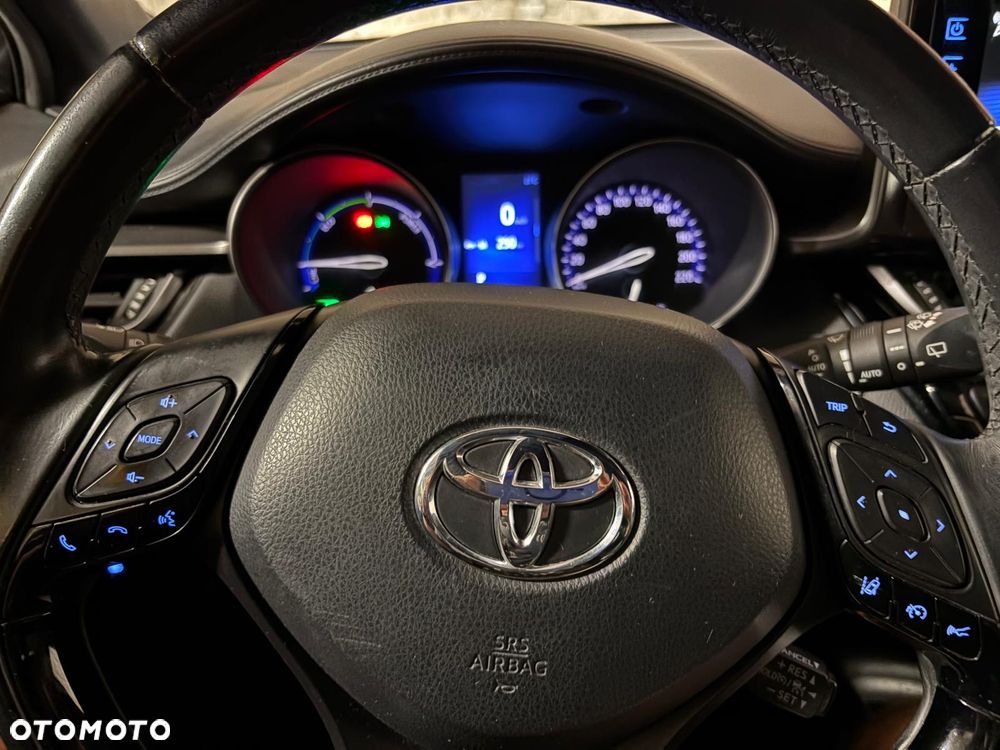 Toyota C-HR 1.8 Hybrid Dynamic - 4