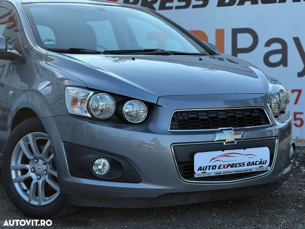 Chevrolet Aveo 1.6 LTZ - 16