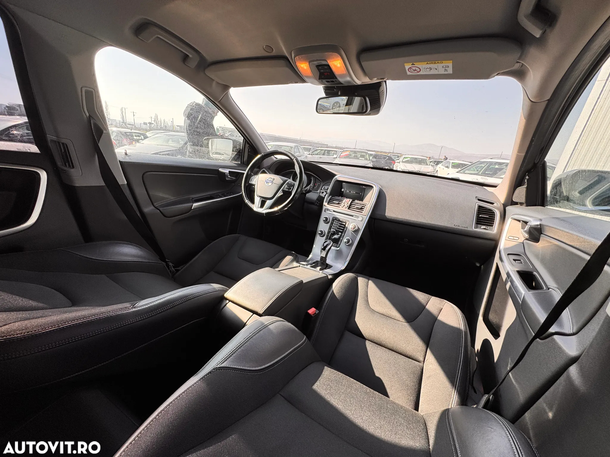 Volvo XC 60 D4AWD Kinetic - 22