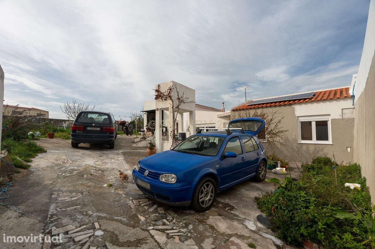 Moradia térrea, perfeita para quem valoriza tranquilidade - Grande imagem: 2/41