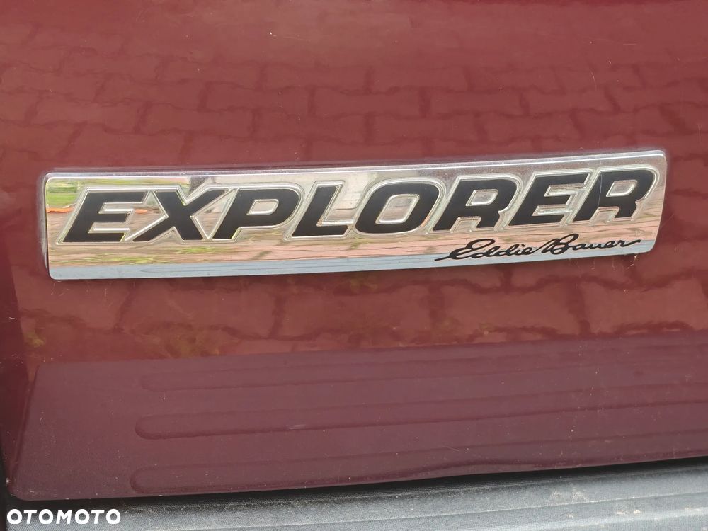 Ford Explorer 4.6 4WD - 11