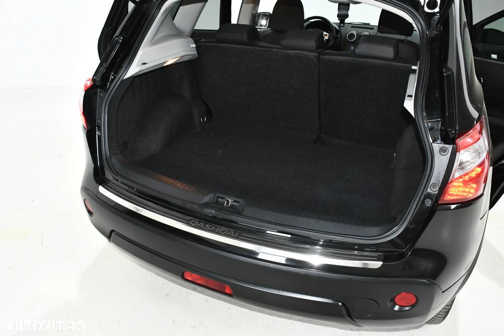 Nissan Qashqai 1.5 DCI TEKNA - 23