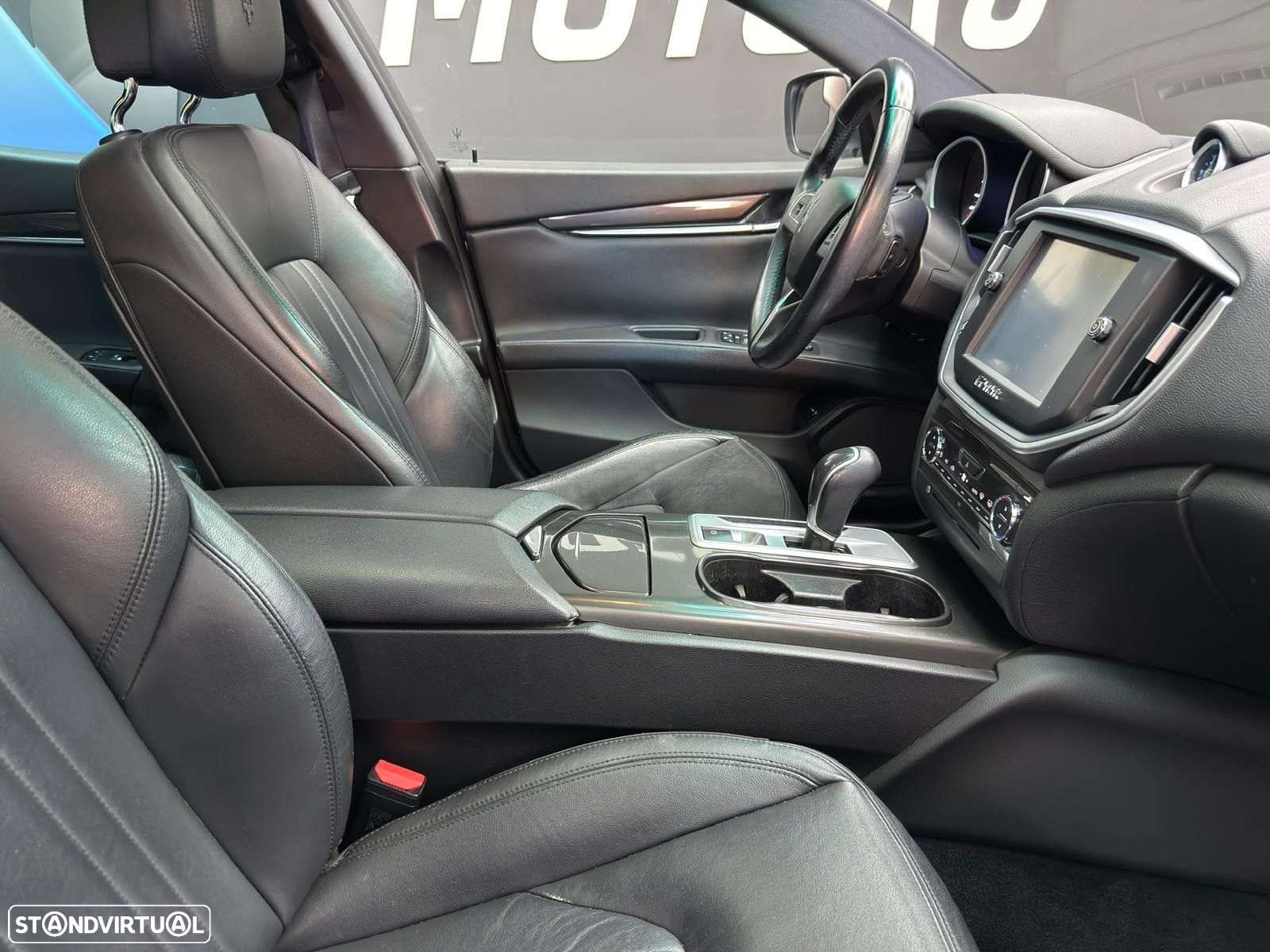 Maserati Ghibli 3.0 V6 - 26