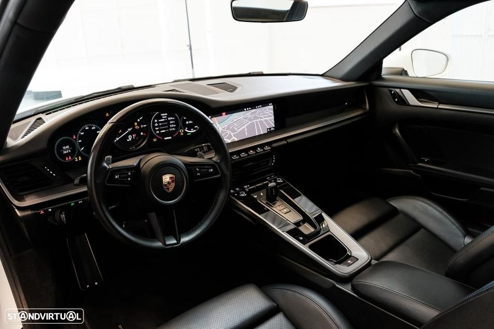 Porsche 911 (992) Carrera 4 PDK - 6