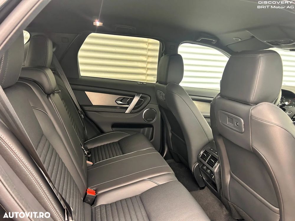 Land Rover Discovery Sport - 11