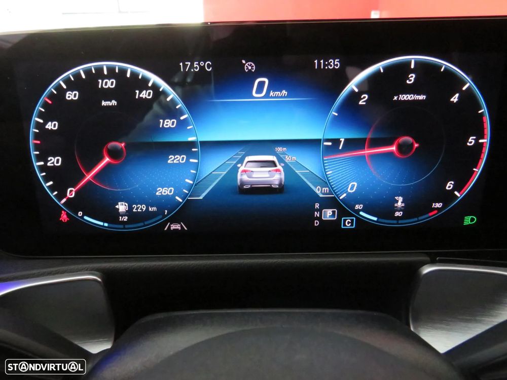 Mercedes-Benz GLB 200 d AMG Line - 18