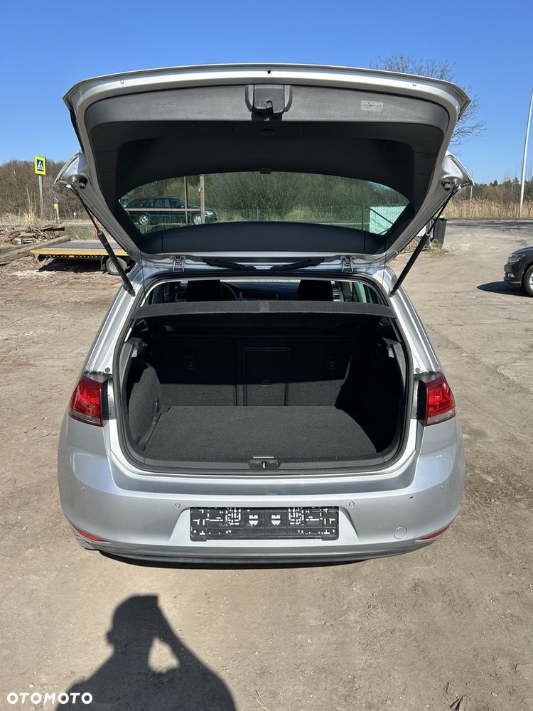 Volkswagen Golf 1.2 TSI BMT Trendline - 15