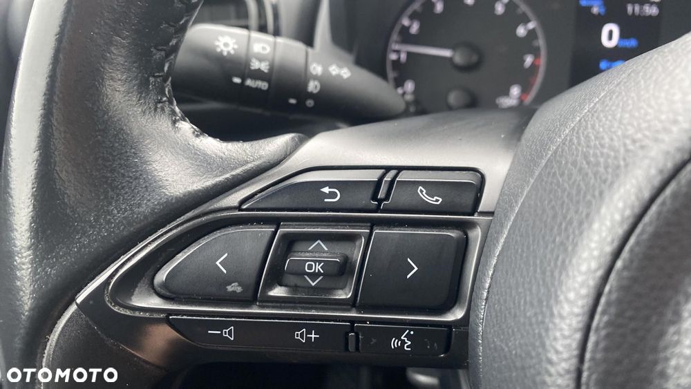 Toyota Yaris 1.5 Comfort - 21