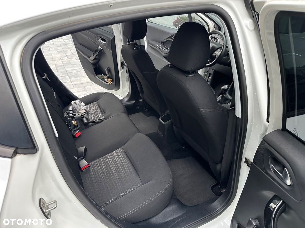 Peugeot 208 1.6 BlueHDi Active - 12