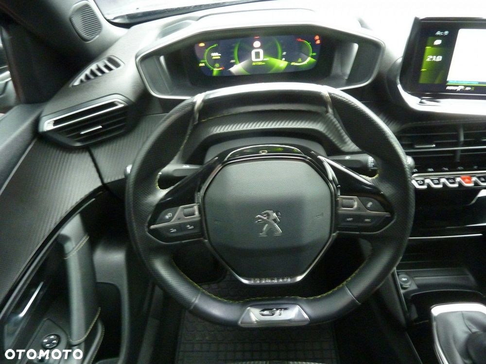 Peugeot 2008 - 19