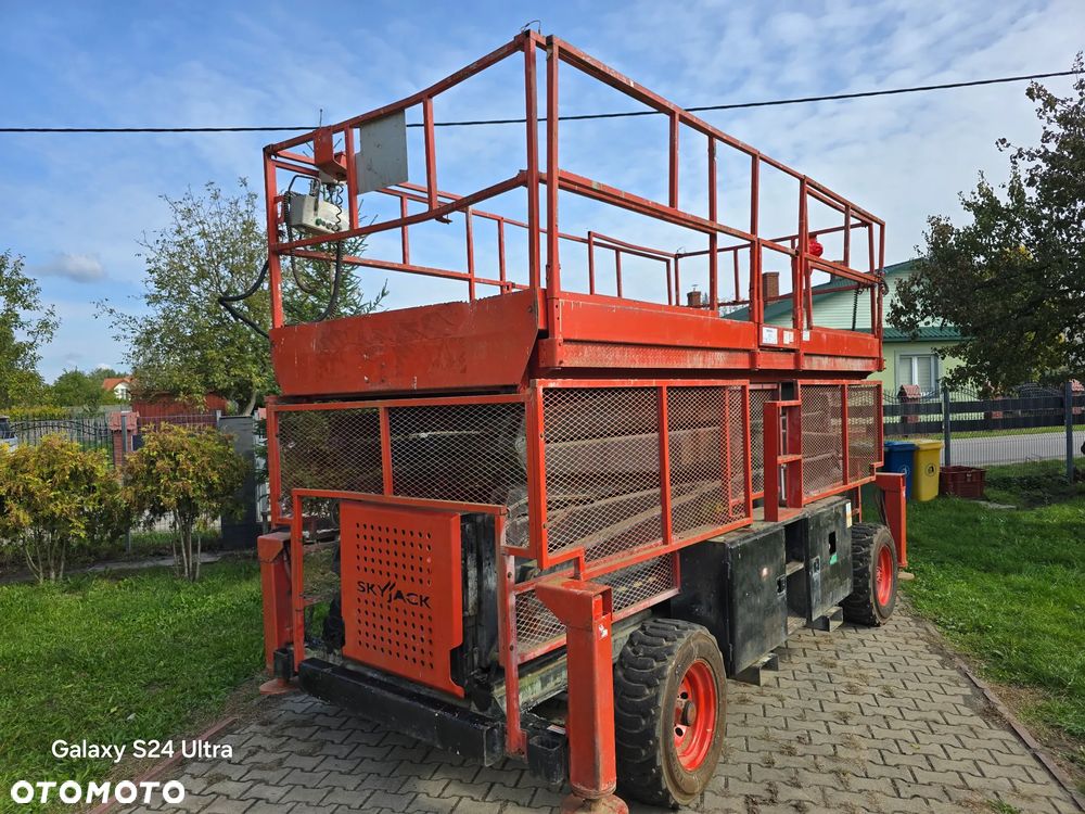 Skyjack Sj 9250 4x4 Diesel 17 metrów Aktualny Tüv - 9