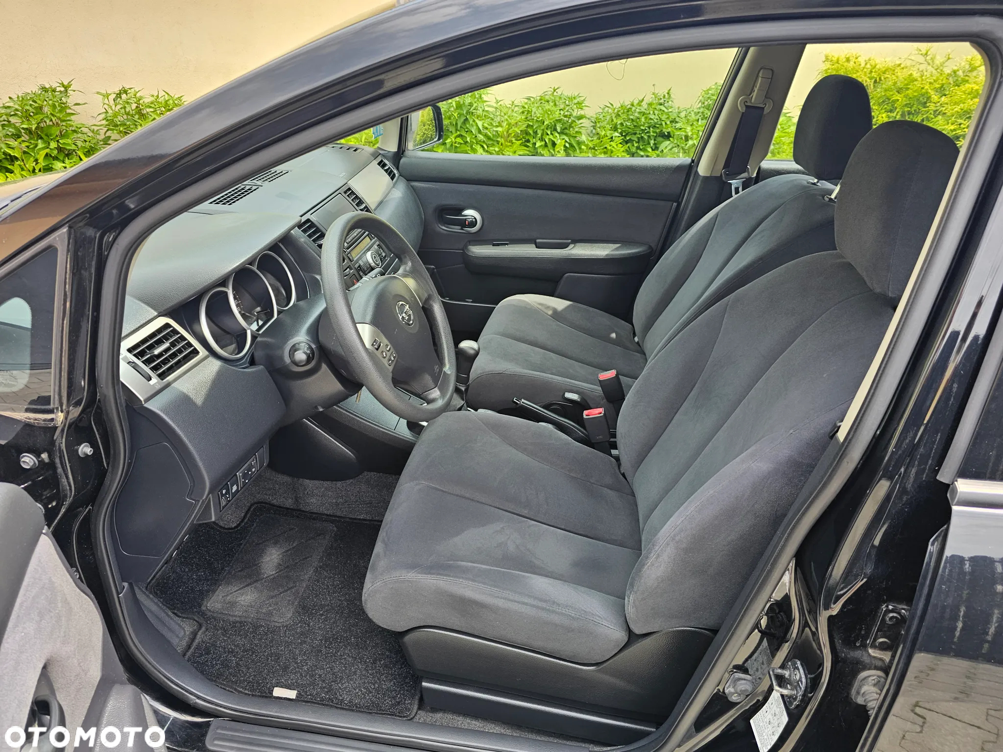 Nissan Tiida 1.6 Tekna - 11