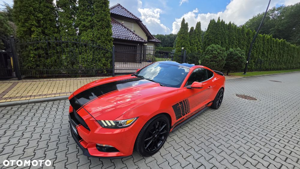 Ford Mustang 5.0 V8 GT - 5