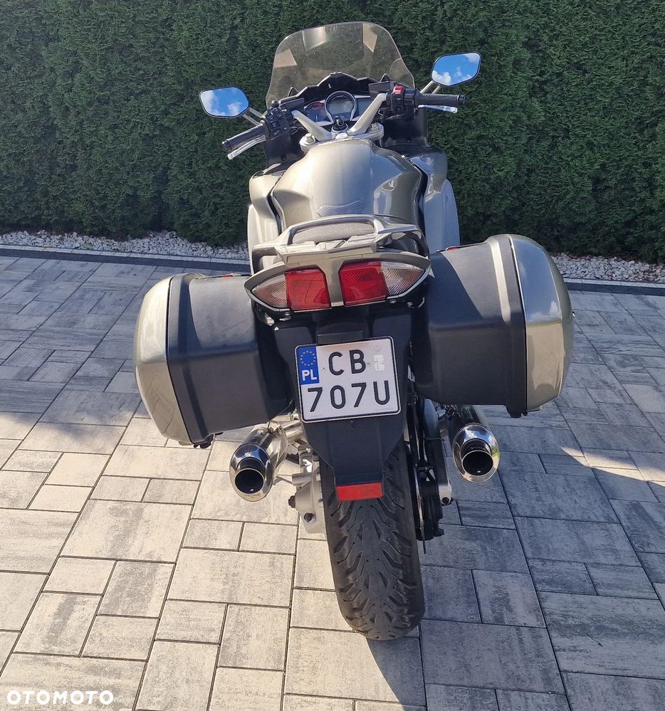 Yamaha FJR - 14