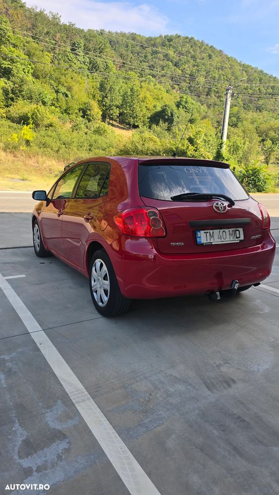 Toyota Auris 2.0 D-4D Luna - 5