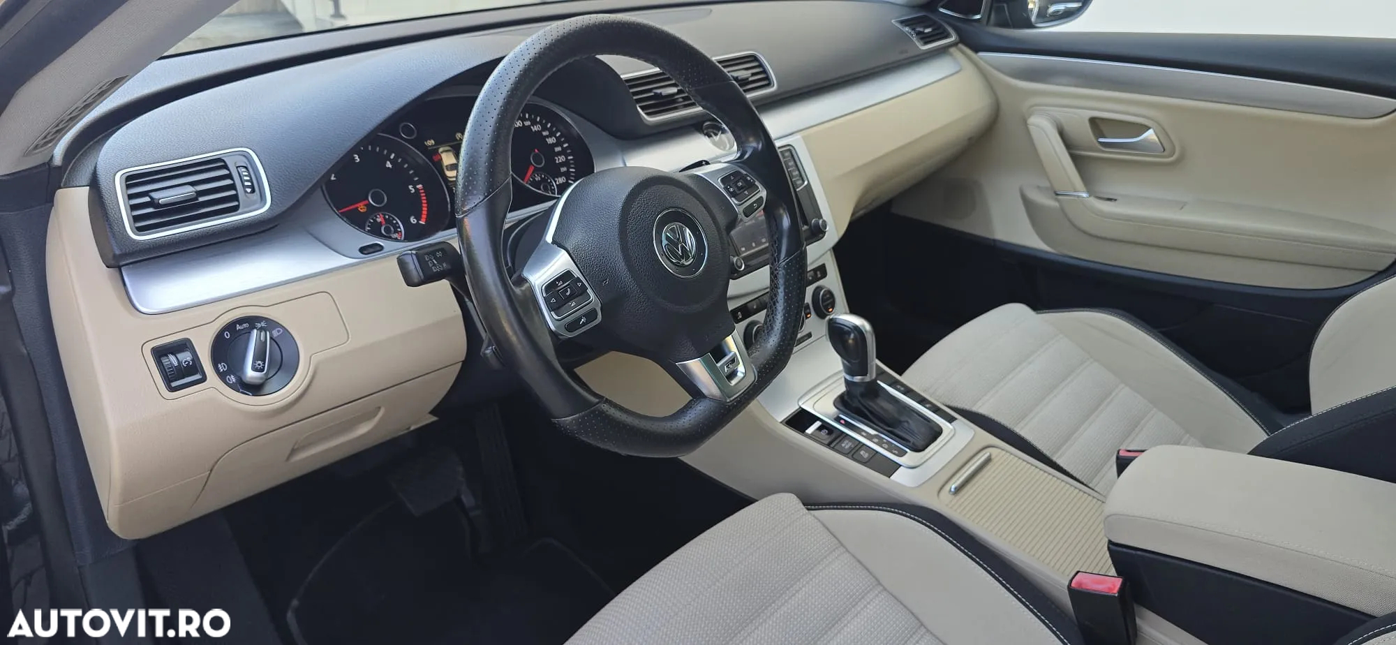 Volkswagen Passat CC 2.0 TDI DSG BMT - 12