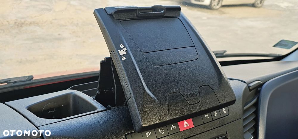 Iveco 35S18 POLMAR - 31