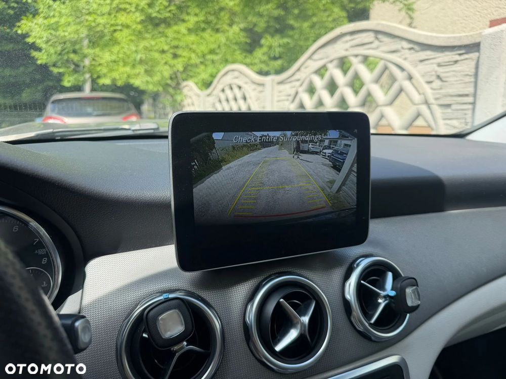 Mercedes-Benz GLA 250 4Matic 8G-DCT AMG Line - 23