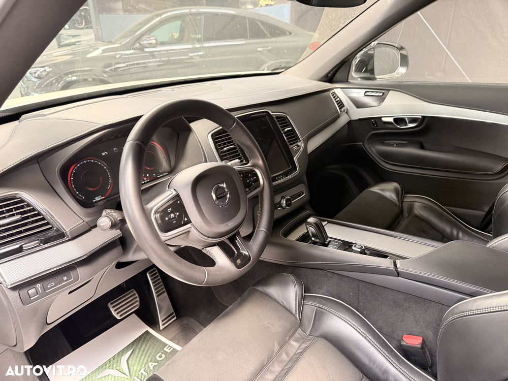 Volvo XC 90 T8 AWD Recharge Core - 10