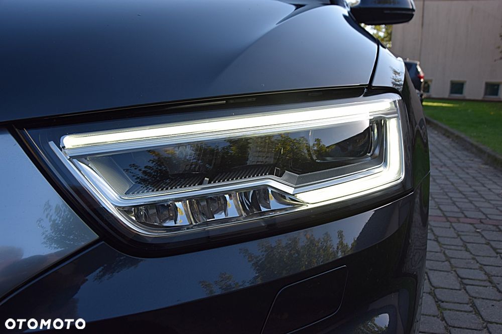 Audi Q3 40 TDI Quattro S Line S tronic - 24
