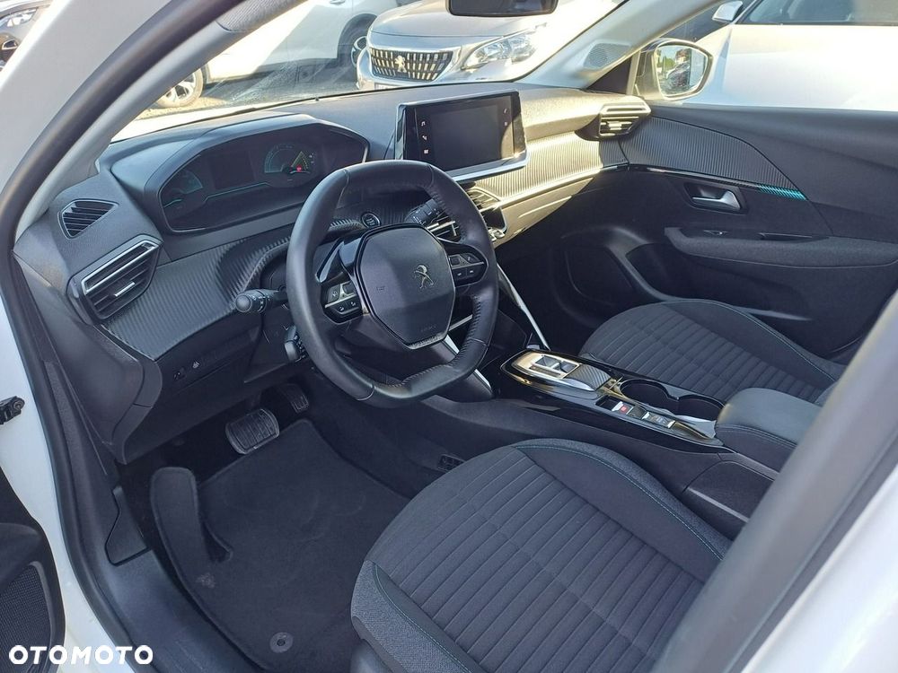 Peugeot 208 Elektromotor 136 E-Style - 14