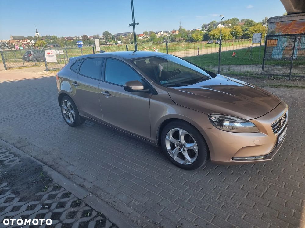 Volvo V40 D3 Geartronic - 3