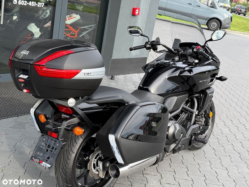 Honda CTX - 5