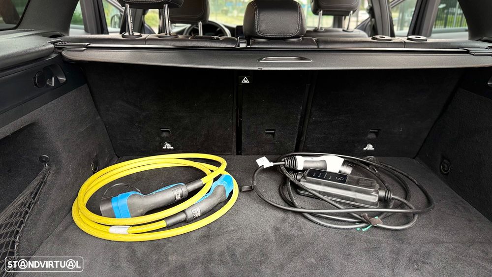 Mercedes-Benz GLC 300 de 4Matic 9G-TRONIC AMG Line Plus - 25