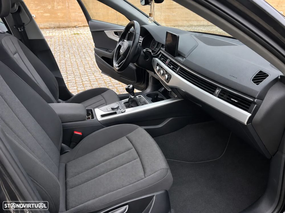 Audi A4 Avant - 9