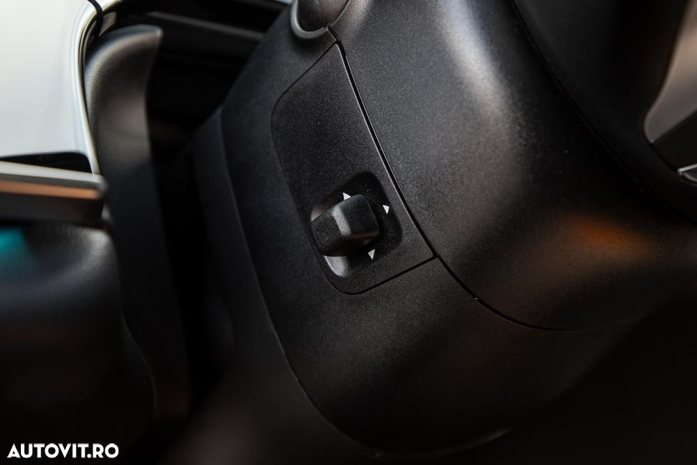 Mercedes-Benz E 200 9G-TRONIC Edition AMG Line - 25