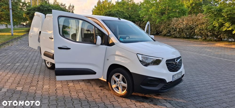 Opel Combo - 12