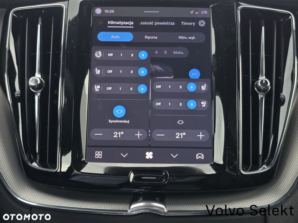 Volvo XC 60 - 32