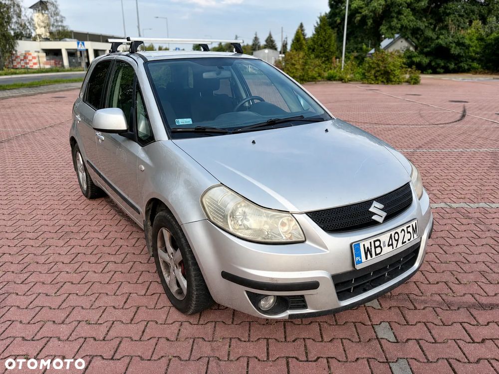 Suzuki SX4 1.6 GS/Premium - 4
