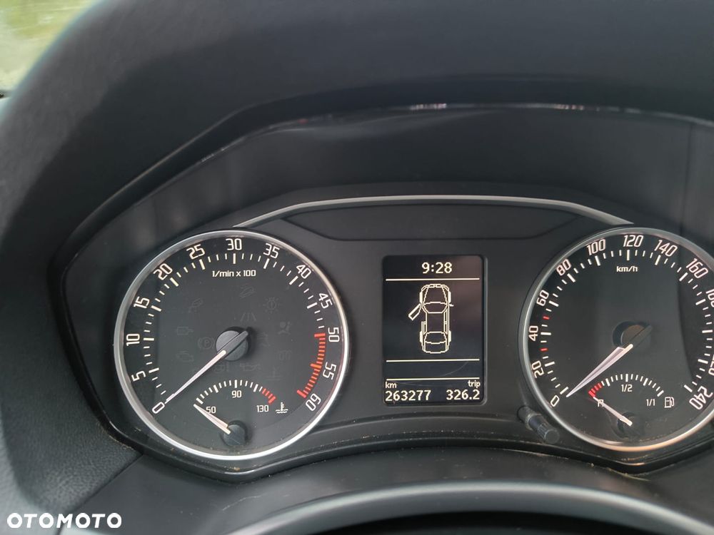 Skoda Octavia 2.0 TDI DPF 4x4 Scout - 6