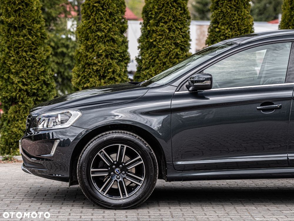Volvo XC 60 D3 Geartronic Momentum - 11