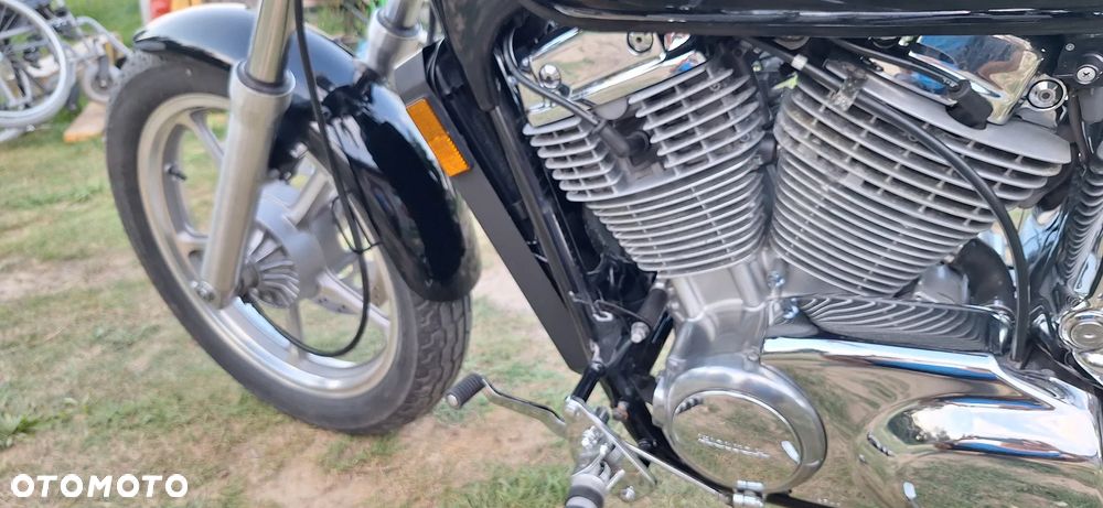 Honda Shadow - 4