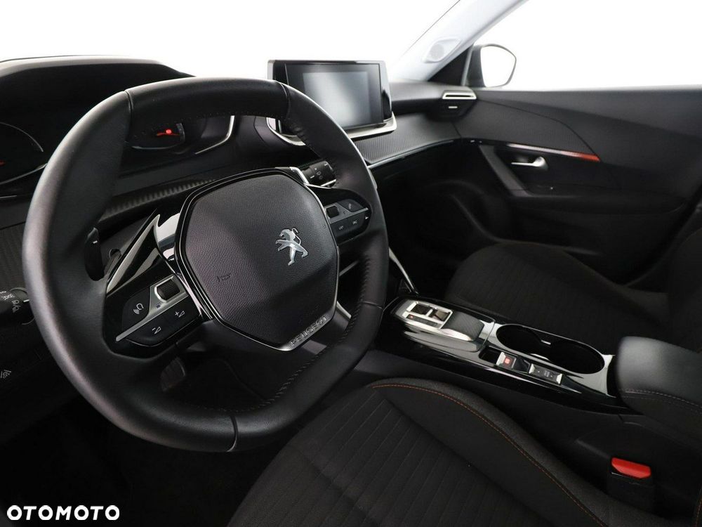 Peugeot 2008 PureTech 130 EAT8 Allure - 15