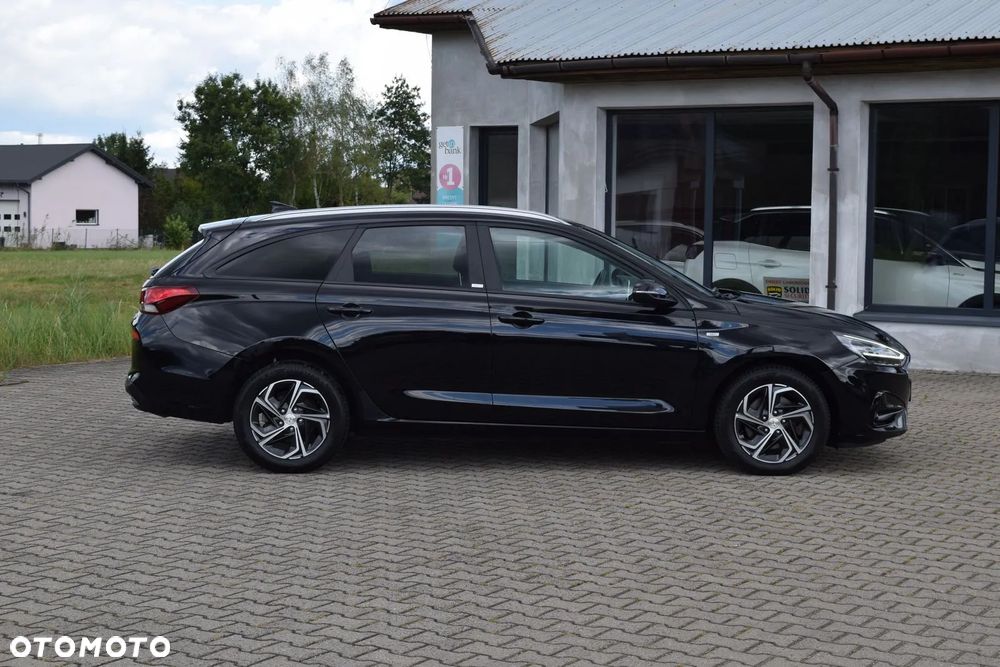 Hyundai i30 1.5 T-GDI 48V Executive DCT - 9