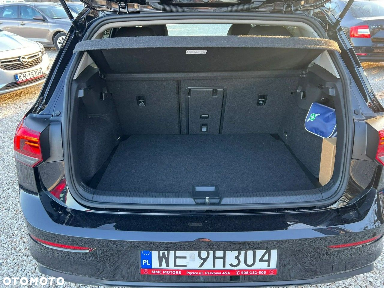 Volkswagen Golf VIII 1.5 eTSI Life DSG - 8
