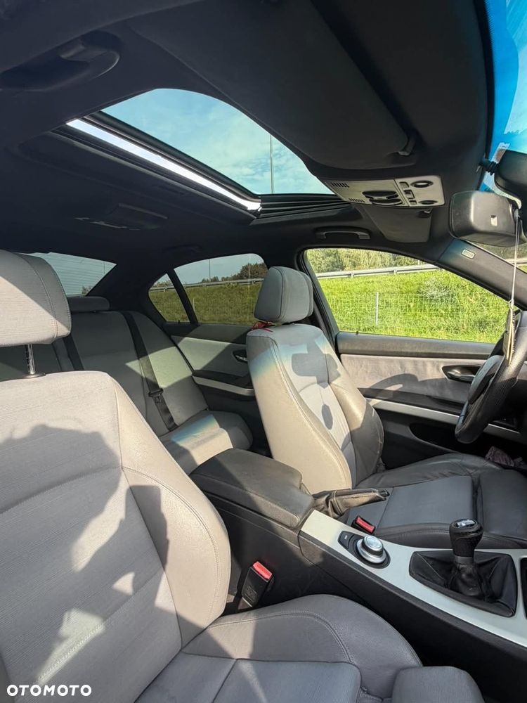 BMW Seria 3 320d - 11