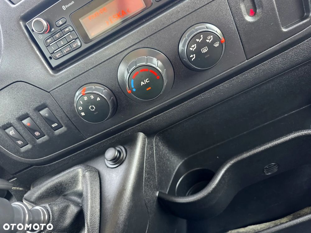 Renault MASTER 2,3 DCI 163 KONNA DOKA BRYGADÓWKA 7 OSOBOWA 3,3M SKRZYNIA KLIMA WEBASTO GWARANCJA BLIŻNIAKI DO 3,5T - 30