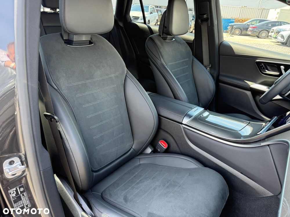 Mercedes-Benz GLC 200 d mHEV 4-Matic AMG Line - 25