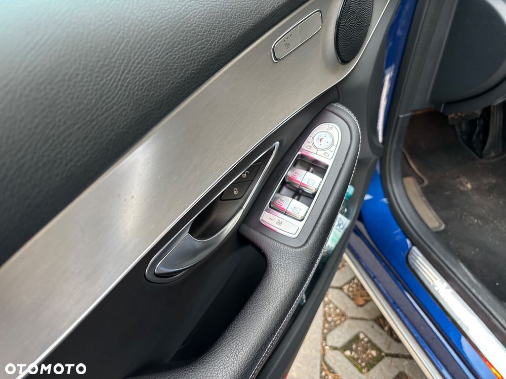 Mercedes-Benz Klasa C 200 d 9G-TRONIC - 15