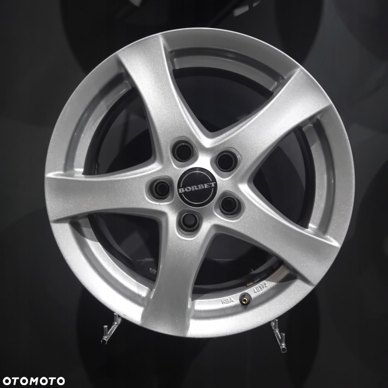Felgi 16 5x112 Skoda Octavia III, VW Golf VII Passat B8 F504692-25 - 4